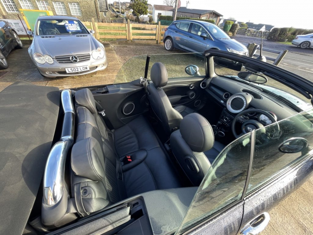 Llyn Car Sales - Mini Cooper S - CALL 07504 105 633