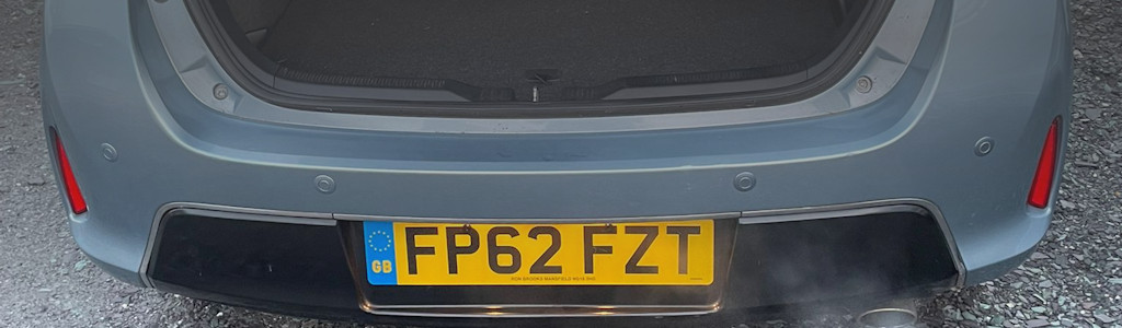 Llyn Car Sales - Toyota Auris 1.6 - CALL 07504 105 633