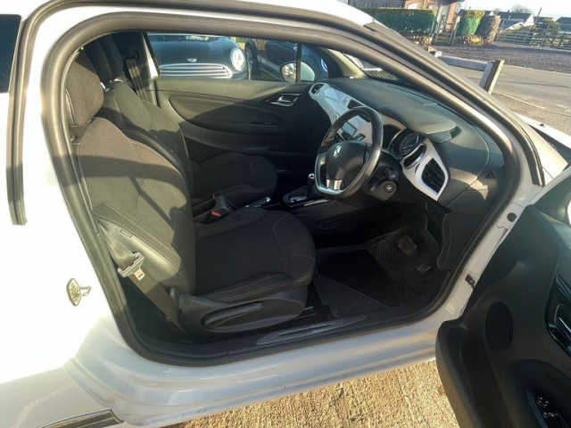 Llyn Car Sales - Citroen DS3 DStyle Auto 2011 - CALL 07504 105 633