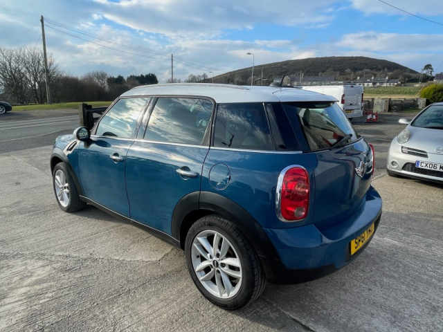 Llyn Car Sales - Mini Countryman 1.6 Cooper Pepper- CALL 07504 105 633