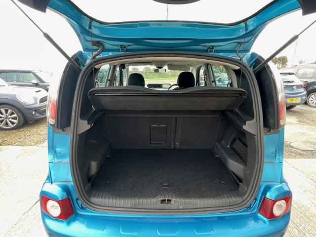 Llyn Car Sales - Citroen C3 HDI VTR Plus Picasso - CALL 07504 105 633