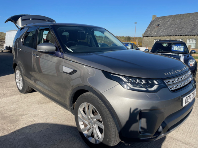 Llyn Car Sales - Land Rover Discovery SD4 HSE- CALL 07504 105 633