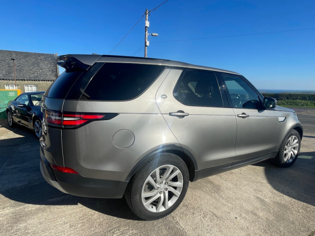 Llyn Car Sales - Land Rover Discovery SD4 HSE- CALL 07504 105 633