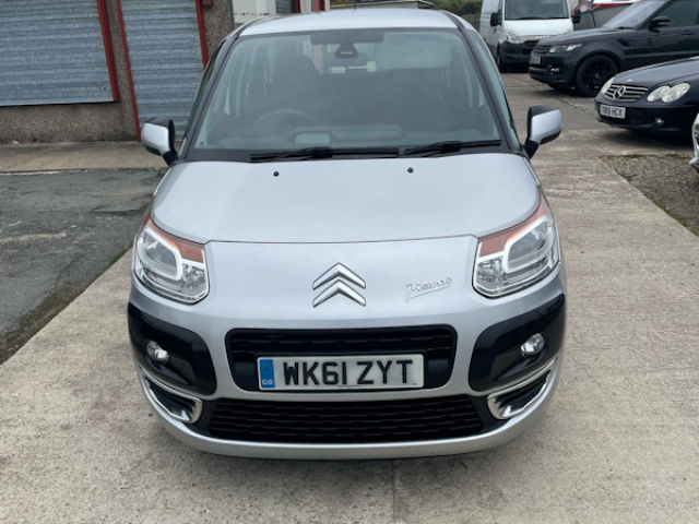 Llyn Car Sales - CITROEN C3 Hdi Exclusive Picasso - CALL 07504 105 633