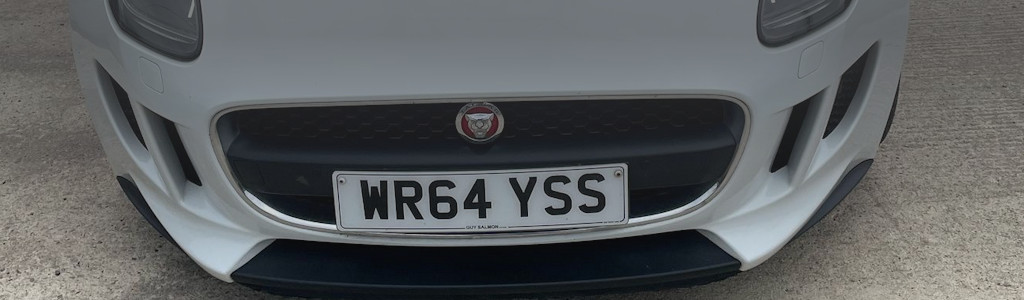Llyn Car Sales - Land Jaguar F-TYPE V6 - CALL 07504 105 633