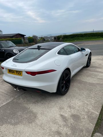 Llyn Car Sales - Land Jaguar F-TYPE V6 - CALL 07504 105 633