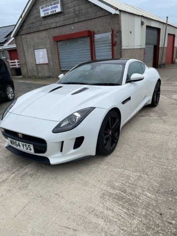 Llyn Car Sales - Land Jaguar F-TYPE V6 - CALL 07504 105 633