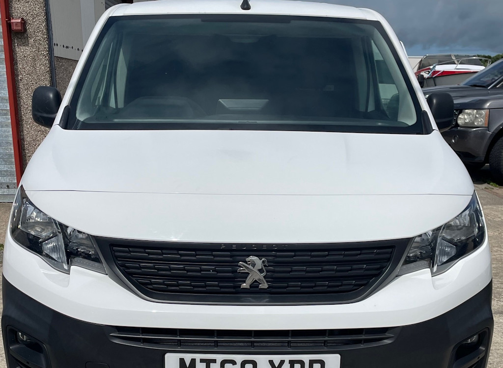 Llyn Car Sales - Peugeot Partner Bluehdi Van - CALL 07504 105 633