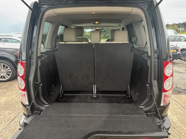 Llyn Car Sales - Land Rover Discovery HSE TDV6 - CALL 07504 105 633