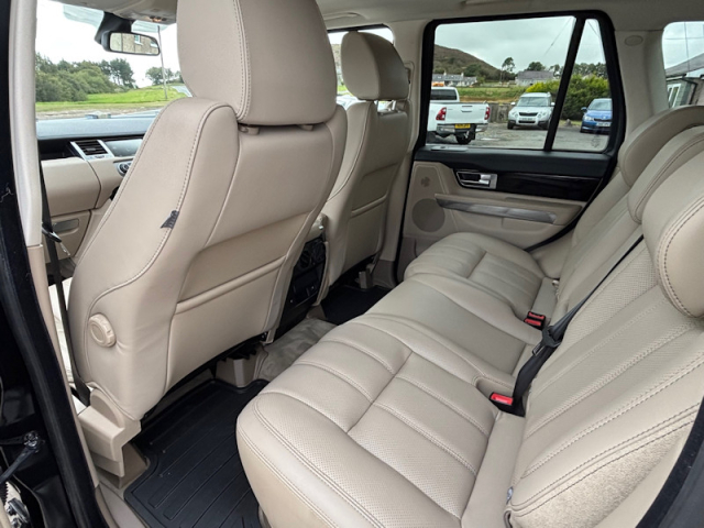 Llyn Car Sales - 2011 Range Rover Sport HSE TDV6 - CALL 07504 105 633