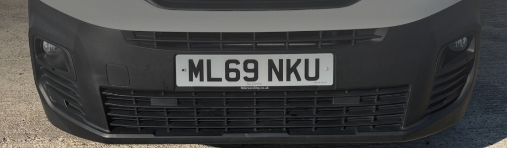 Llyn Car Sales - Peugeot Partner BlueHDI Professional - CALL 07504 105 633