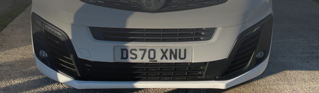 Llyn Car Sales - Vauxhall Vivaro 2900 Sportive - CALL 07504 105 633