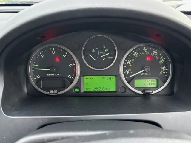 Llyn Car Sales - Land Rover Freelander TD4 GS- CALL 07504 105 633