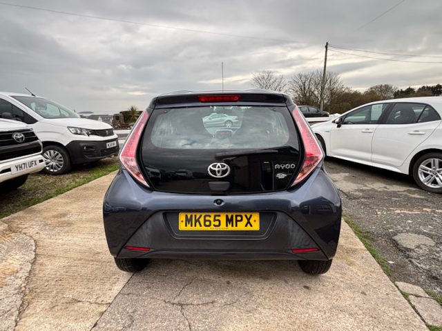 Llyn Car Sales - Toyota Aygo X-PLAY VVT-I - CALL 07504 105 633