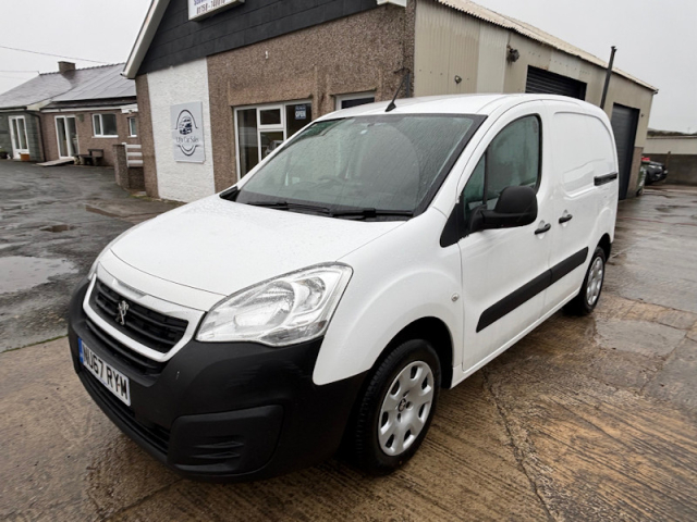 Llyn Car Sales - Peugeot Partner Professional L1 BlueHD - CALL 07504 105 633