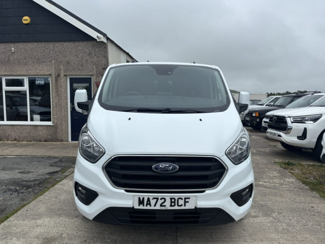 Ford Transit Custom 300 Limited DCIV Eblue Ford Transit Custom 300 Limited DCIV Eblue
