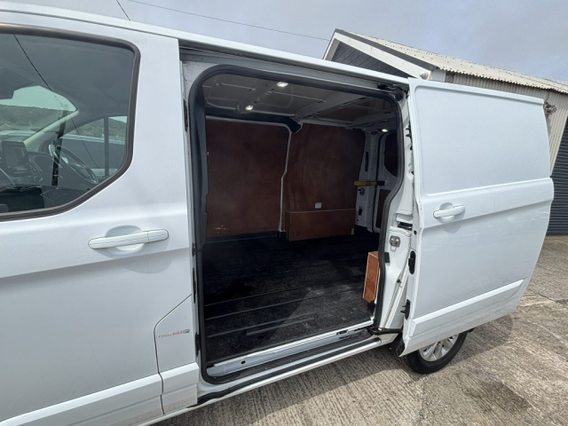 Ford Transit Custom 300 Limited Eblue Ford Transit Custom 300 Limited Eblue