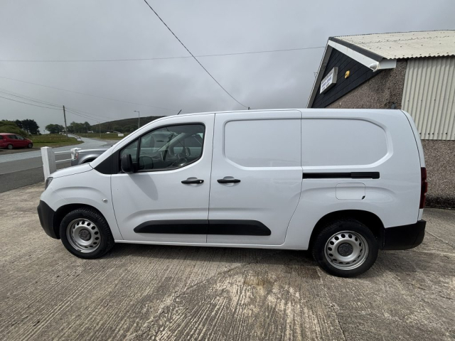 Peugeot Partner Long Professional Premium Blue Hdi Peugeot Partner Long Professional Premium Blue Hdi