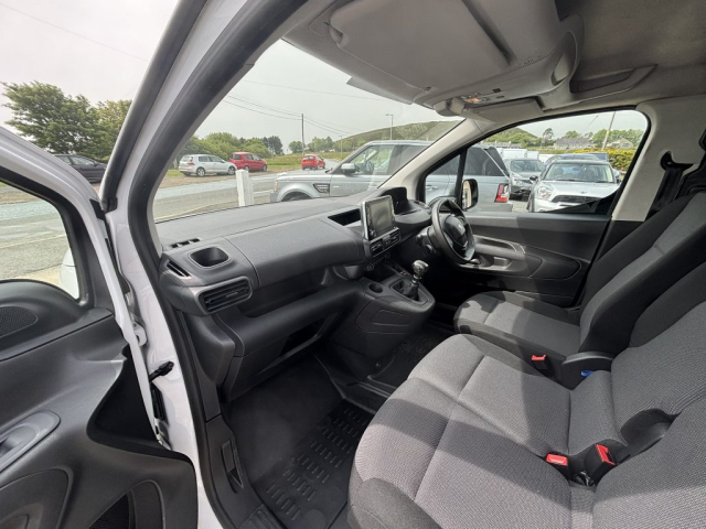 Peugeot Partner Long Professional Premium Blue Hdi Peugeot Partner Long Professional Premium Blue Hdi